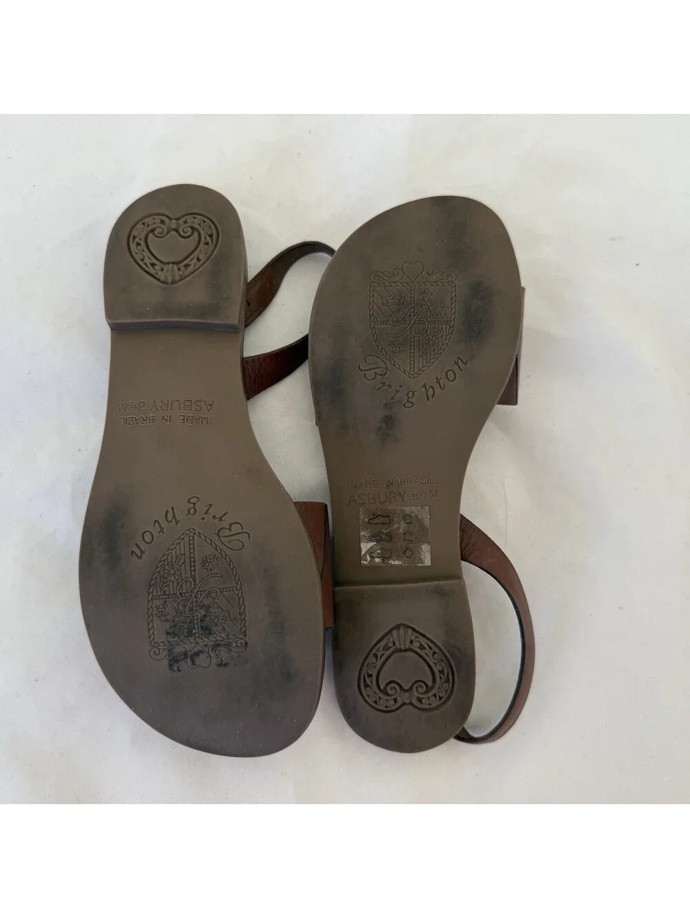 Brighton Asbury Vacchetta Sandals Size 6 1/2 M Caramel Silver Buckle Slip-on
